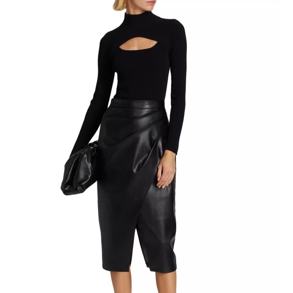 Elie Tahari Sweaters - Elie Tahari • Mock Turtleneck Cut Out Top
